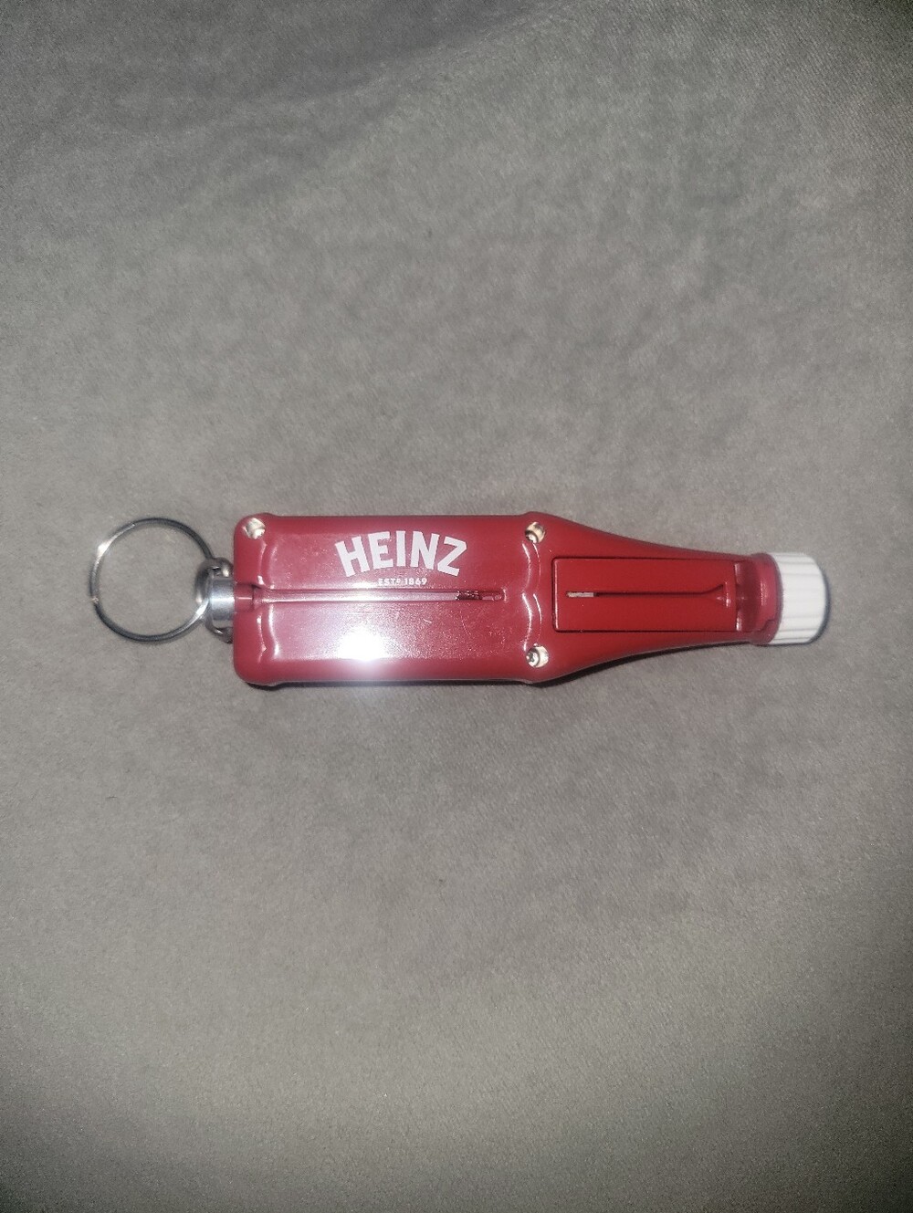 Heinz Collectible Ketchup Packet Roller Red Keychain